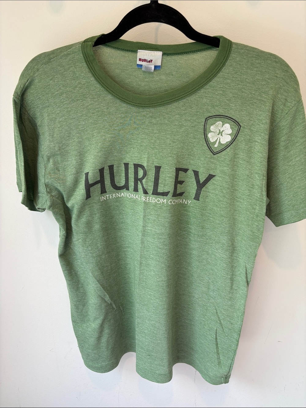 True Grail Vintage Green Hurley T-Shirt